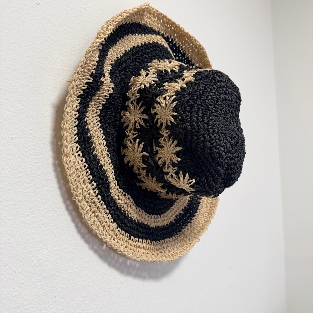 Black and Tan Raffia Sun Hat